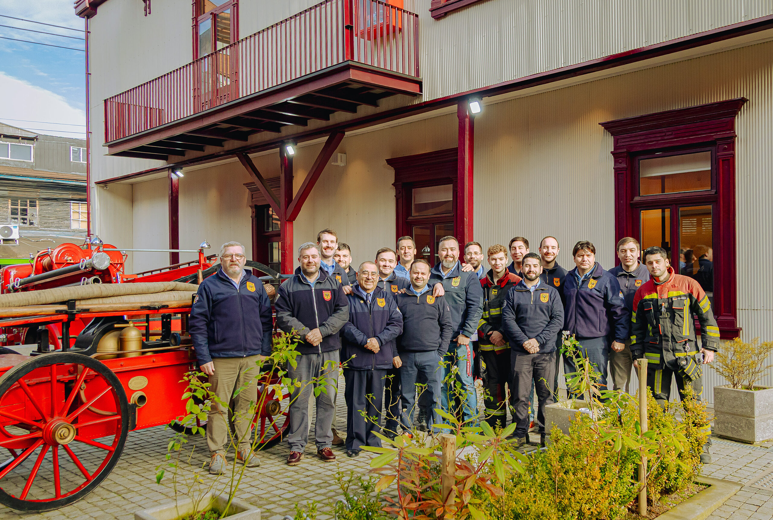 Recordando su historia Segunda Compañía de Bomberos Germania conmemora sus 160 años de servicio a Puerto Montt